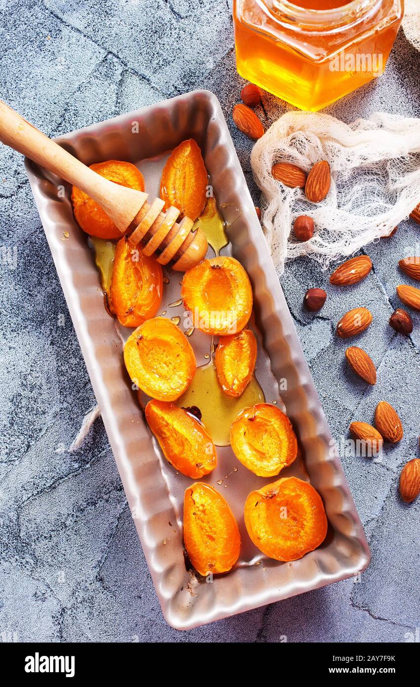 apricots with honey Stock Photo Alamy