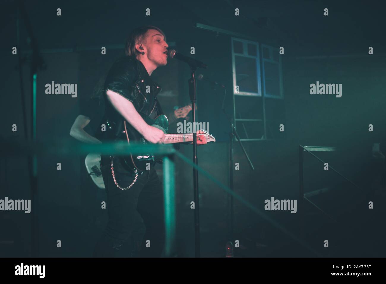 The calling and alex band hi-res stock photography and images - Alamy