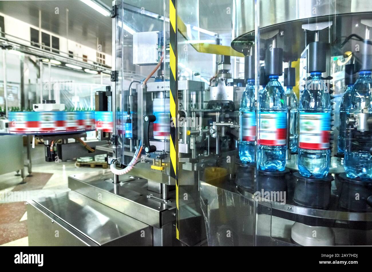 water bottling plant Stock Photo Alamy
