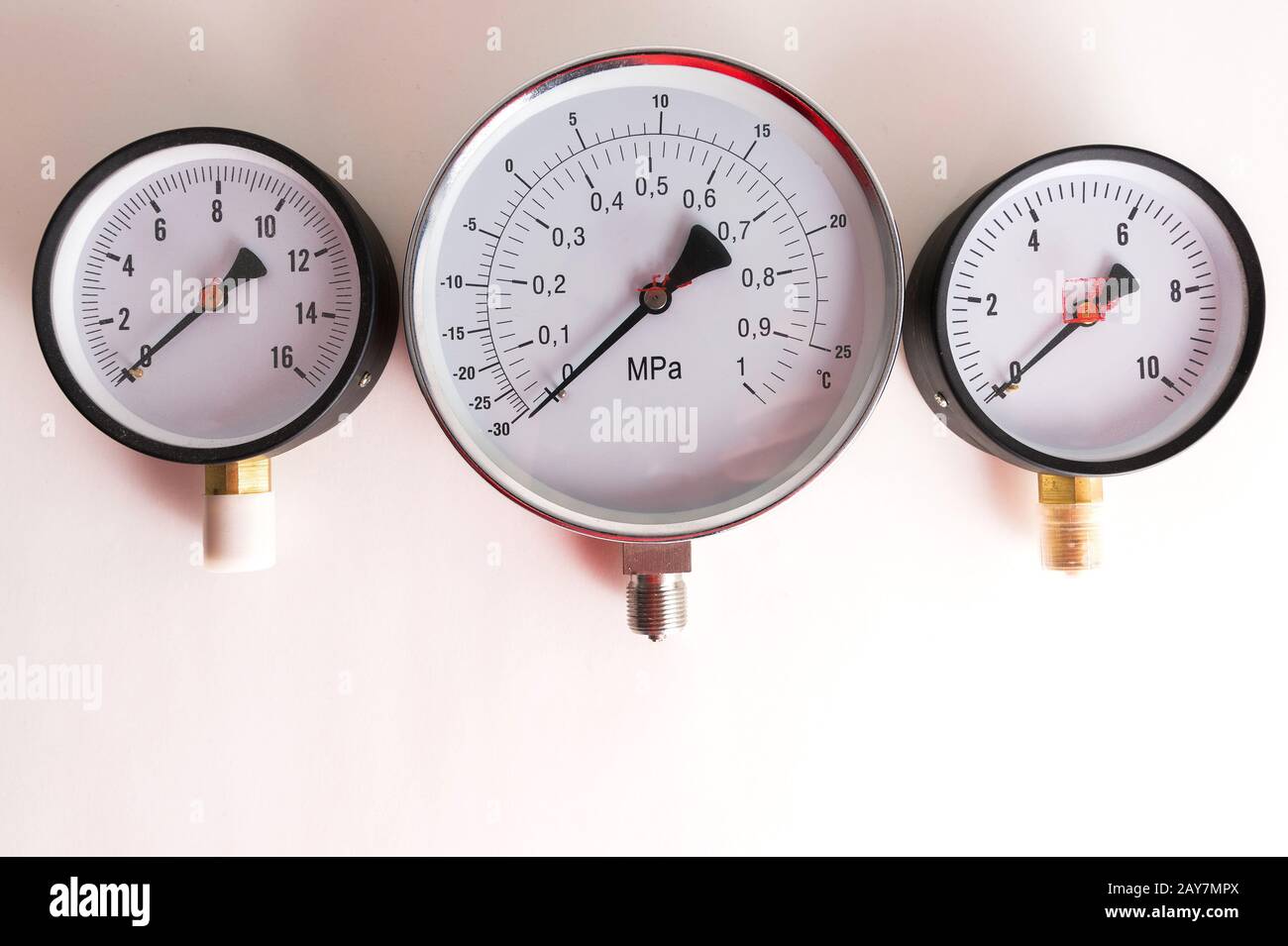 Manometer board hires stock photography and images Alamy