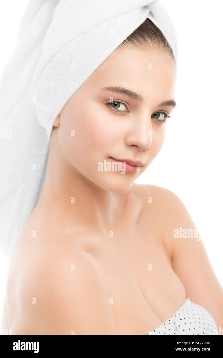 Beautiful woman face wash High Resolution Stock Photography and Images ...