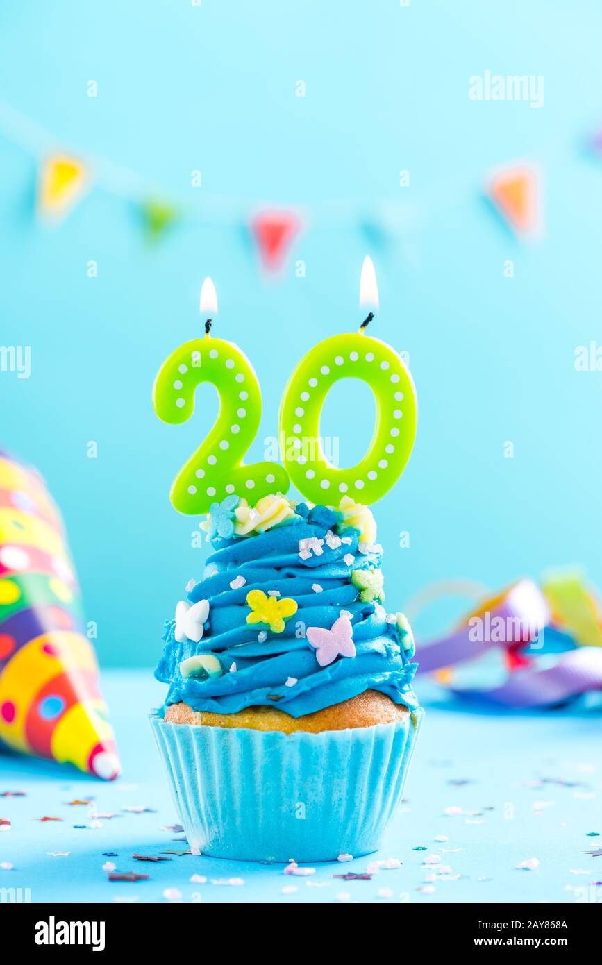 20th birthday cake hi-res stock photography and images - Alamy
