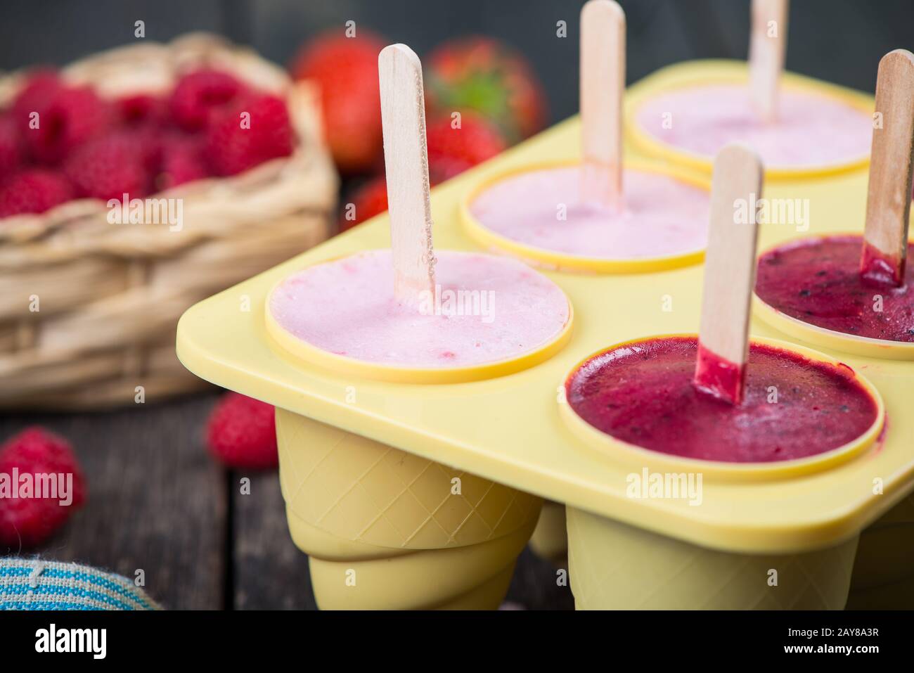 homemade summer fruit lolly pops Stock Photo