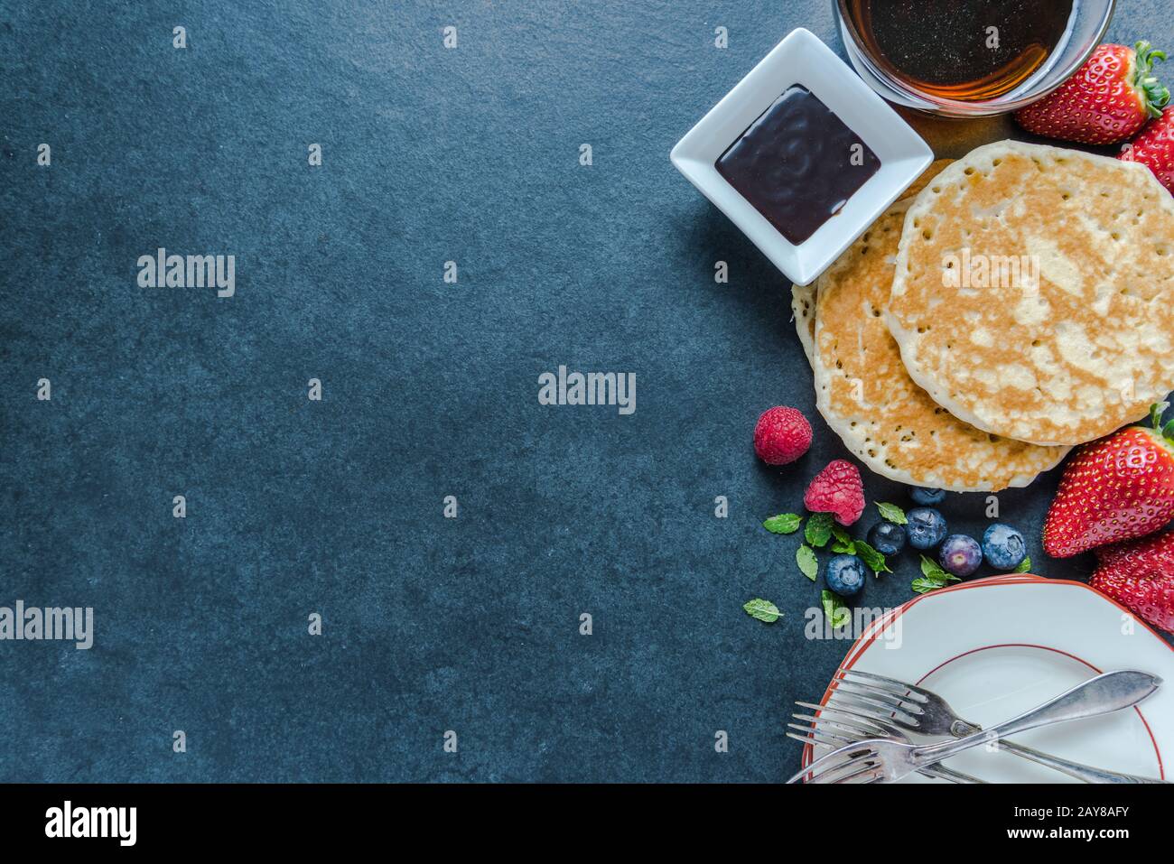 Traditional pancakes, food border background Stock Photo Alamy