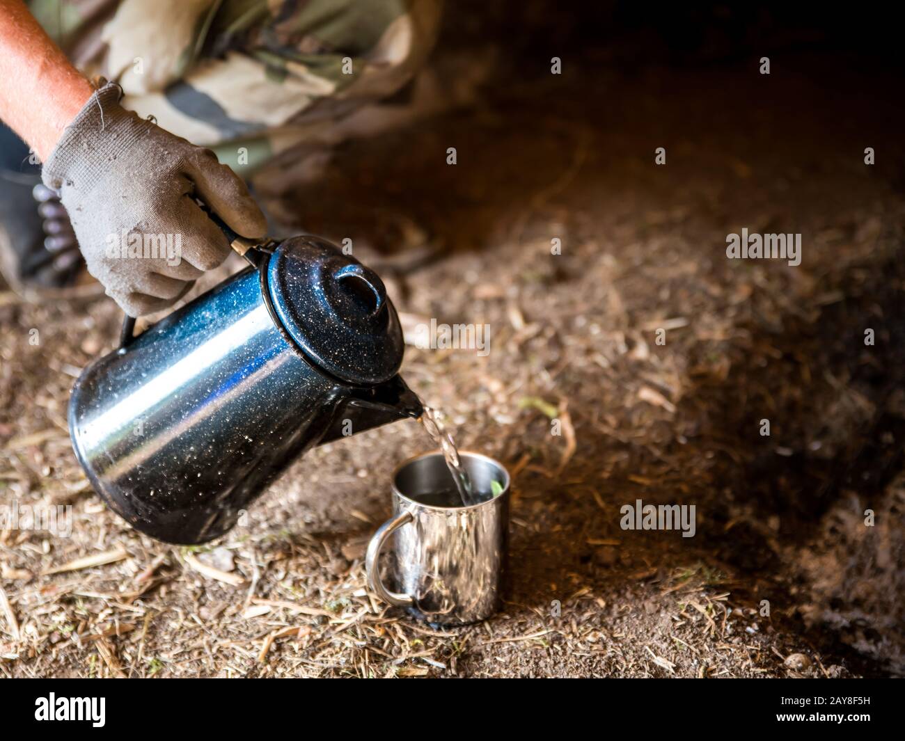 Camp coffee hi-res stock photography and images - Alamy