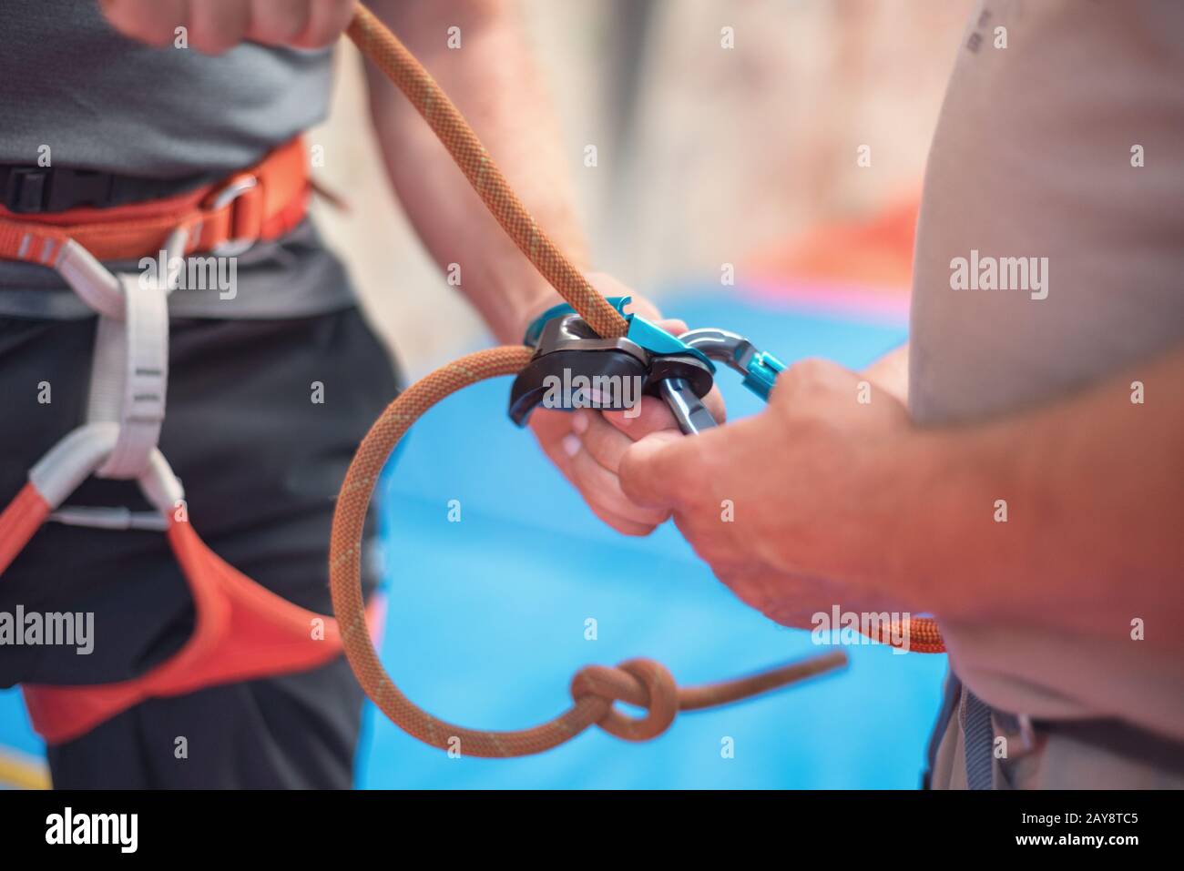 Climbing gear knot hi-res stock photography and images - Page 6 - Alamy