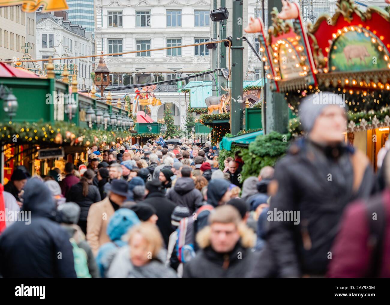 Detailed Picture Winter Christmas Market in Hamburg Stock Photo Alamy