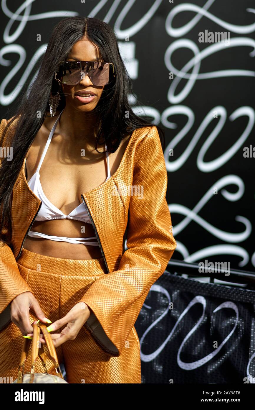 Street Style, London Fashion Week Fall Winter 2020, London  UK Feb Stock Photo
