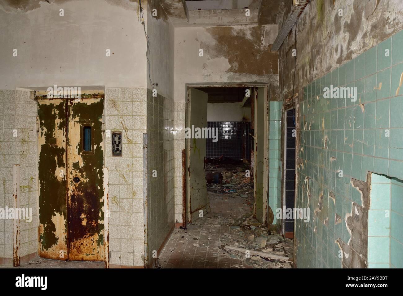 Decayed House Hi-res Stock Photography And Images - Alamy