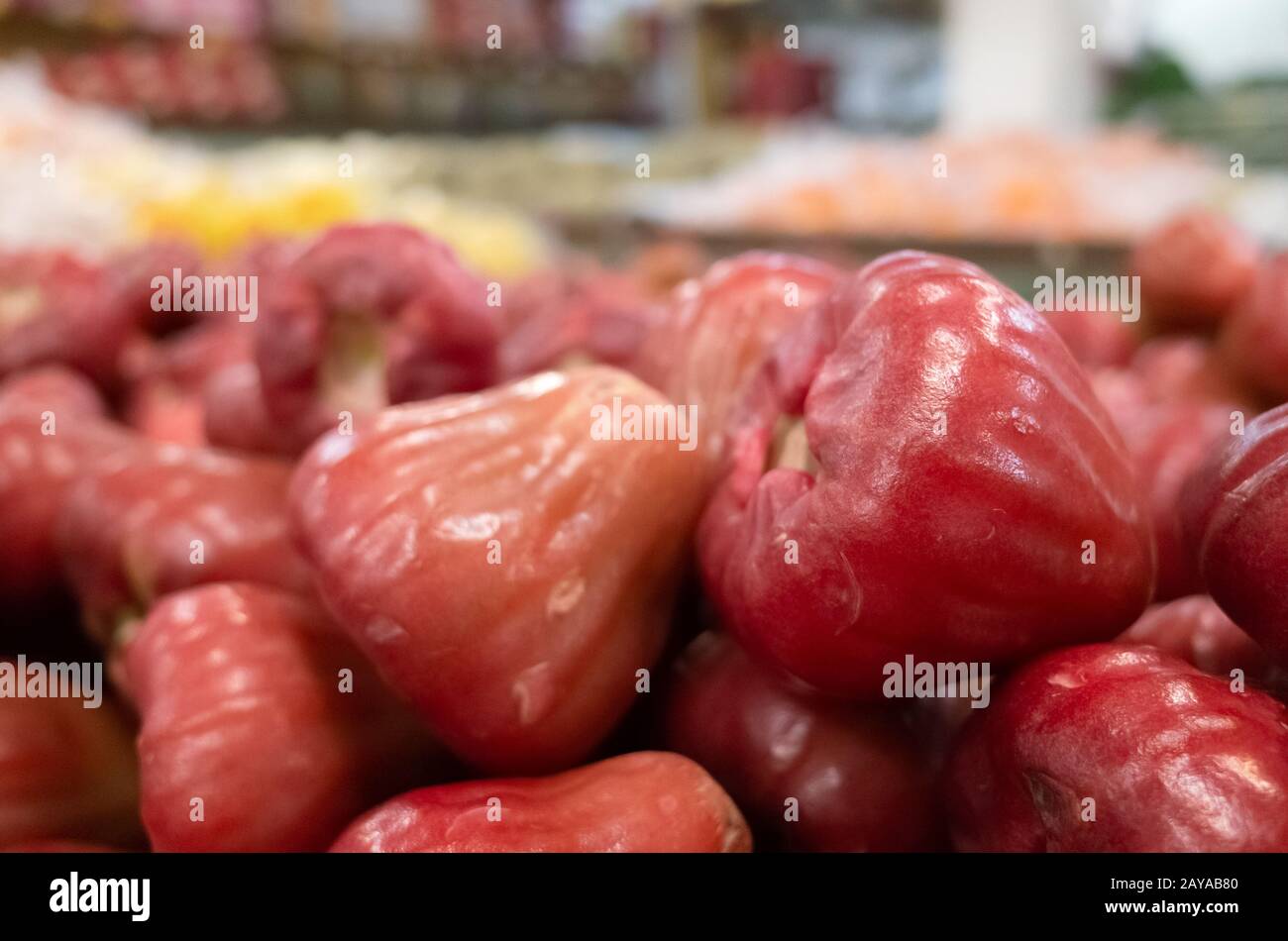 fresh wax apple fruit Stock Photo - Alamy
