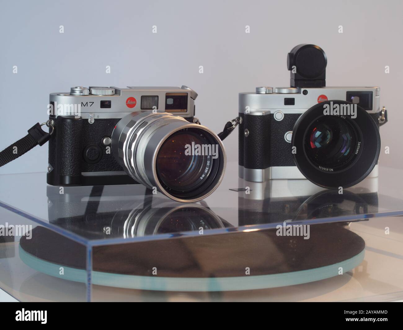 leica, camera, cameras, film, photography, retro Stock Photo Alamy