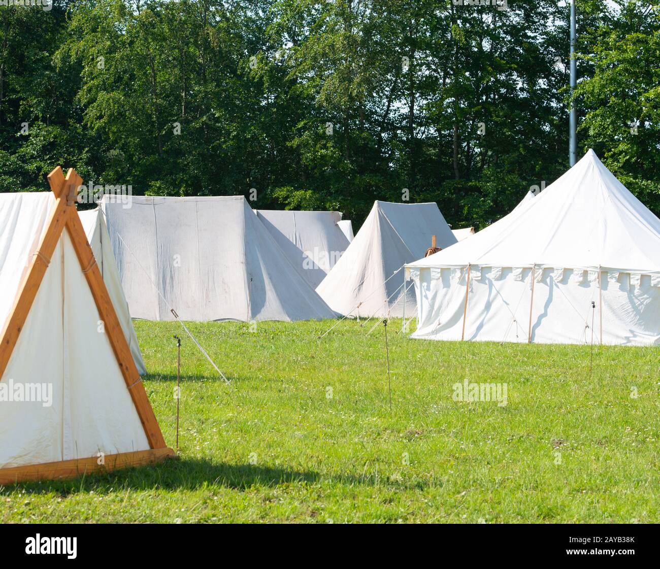 Tent camp and market stall at a medieval spectacle Stock Photo - Alamy