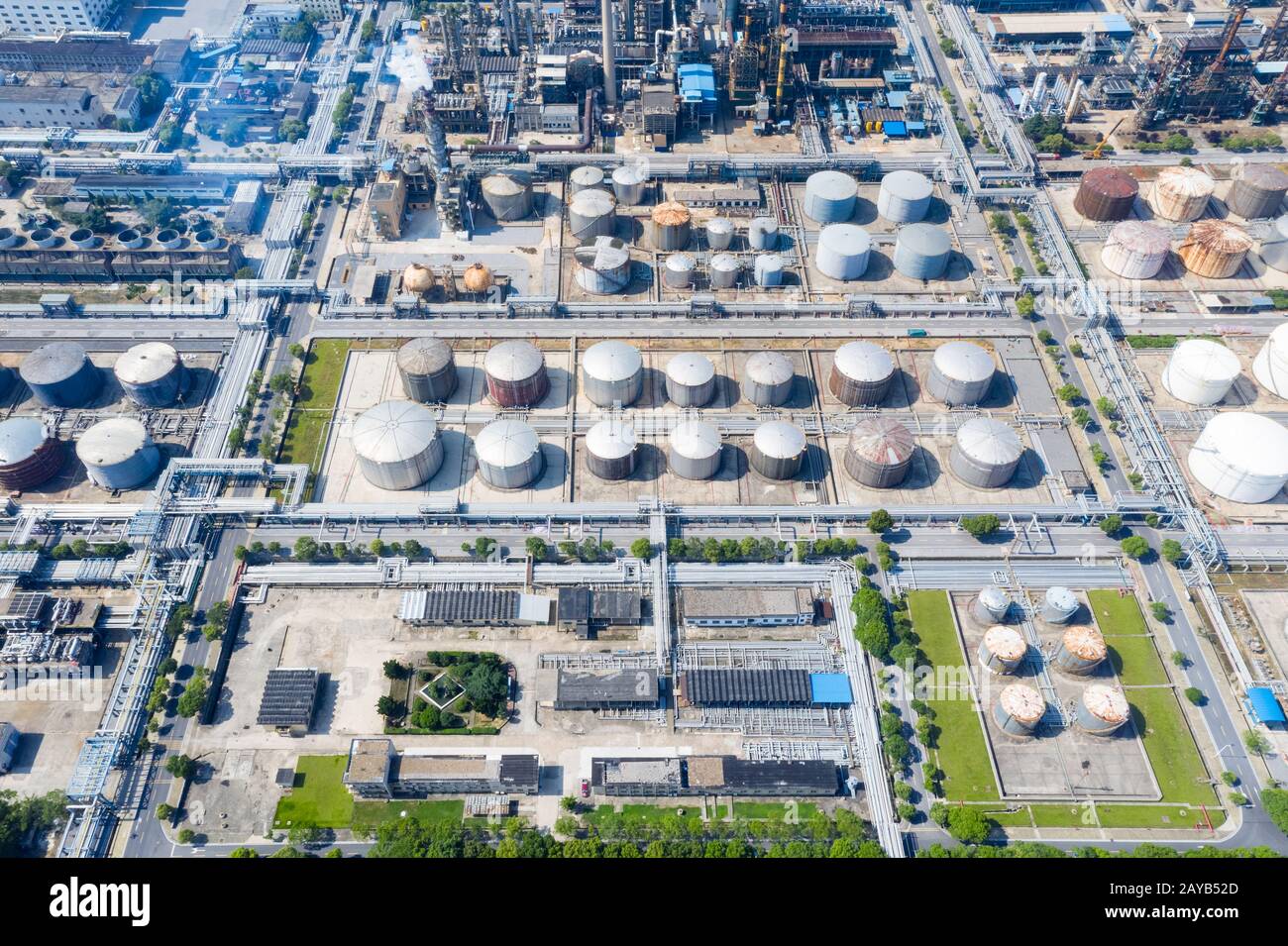 petrochemical plant industrial background Stock Photo