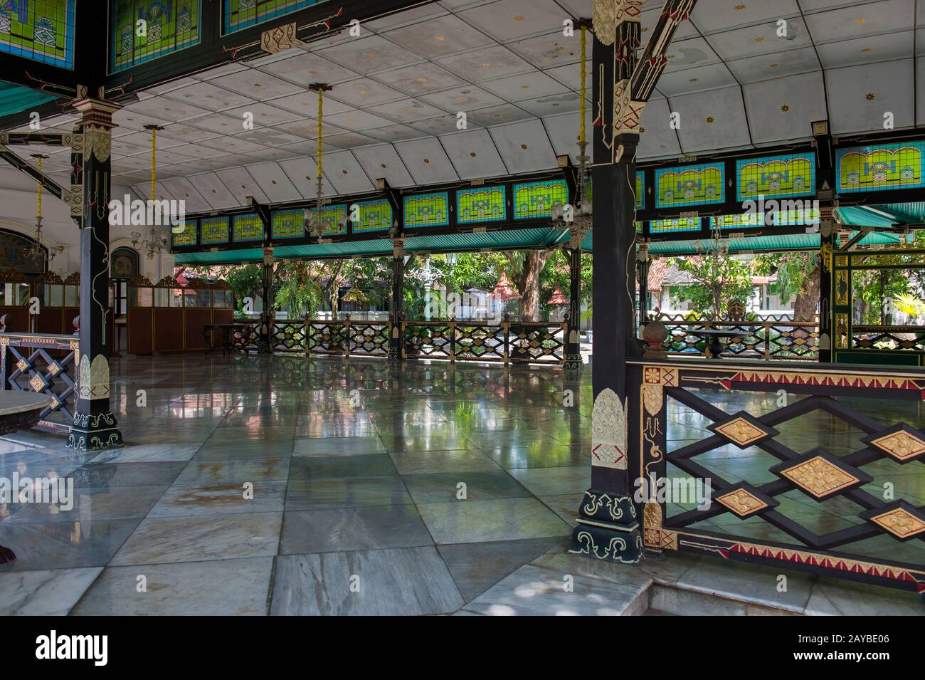 One of the pavilions at the Kraton of Yogyakarta (Keraton Ngayogyakarta Hadiningrat), the Sultans palace complex in Yogyakarta, Java, Indonesia. Stock Photo