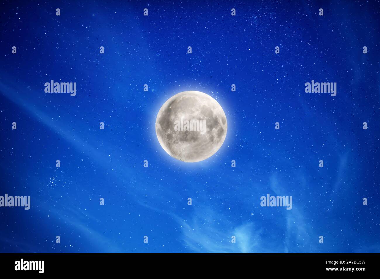 Moon on clear night sky hi res stock photography and images Alamy