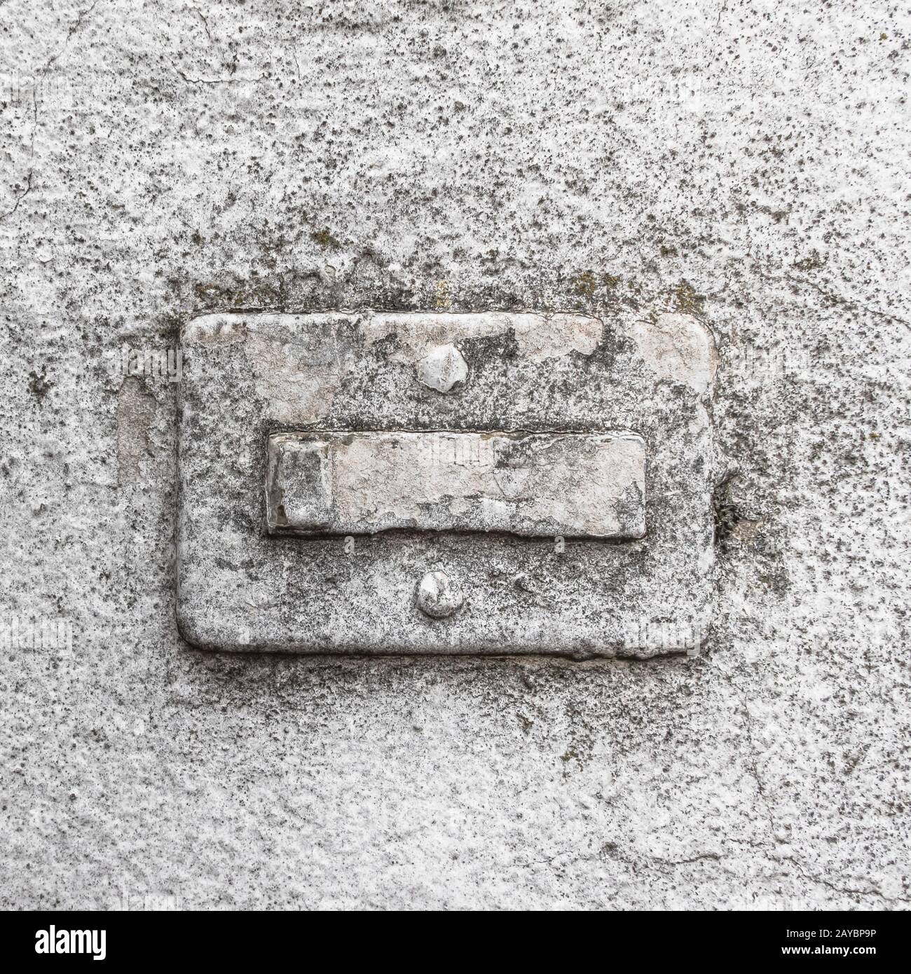 Broken doorbell Stock Photo Alamy