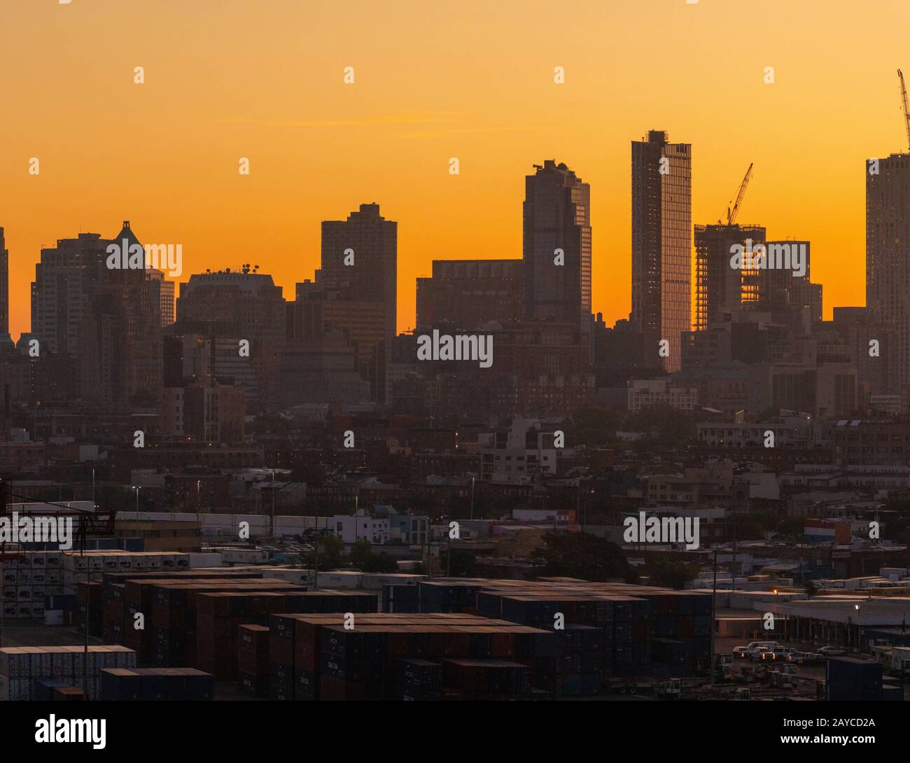 New york skyline sunrise red hi-res stock photography and images - Alamy