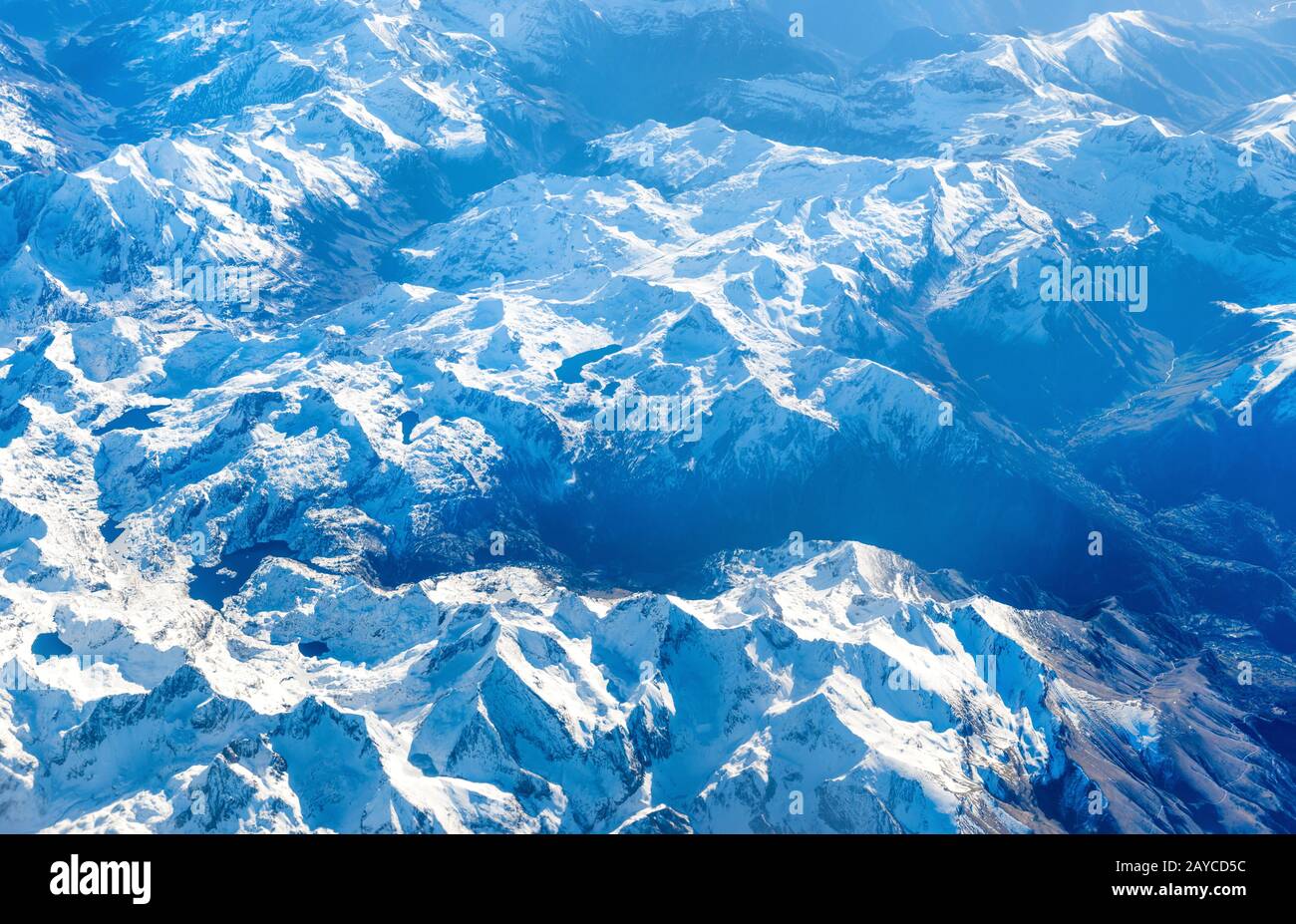 Ice covered airplane hi-res stock photography and images - Alamy