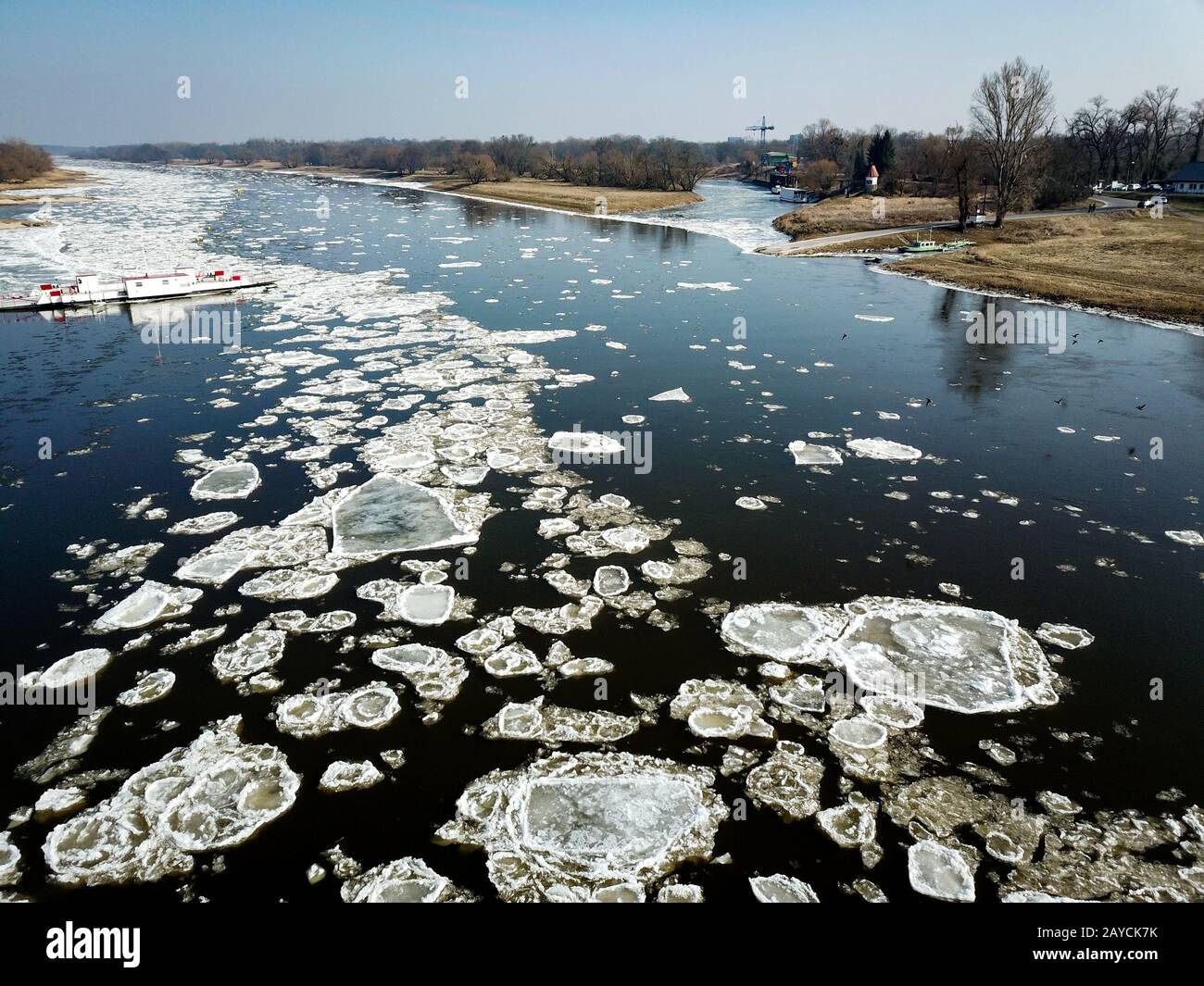 Ice floes on the Elbe obstruct the inland navigation Stock Photo