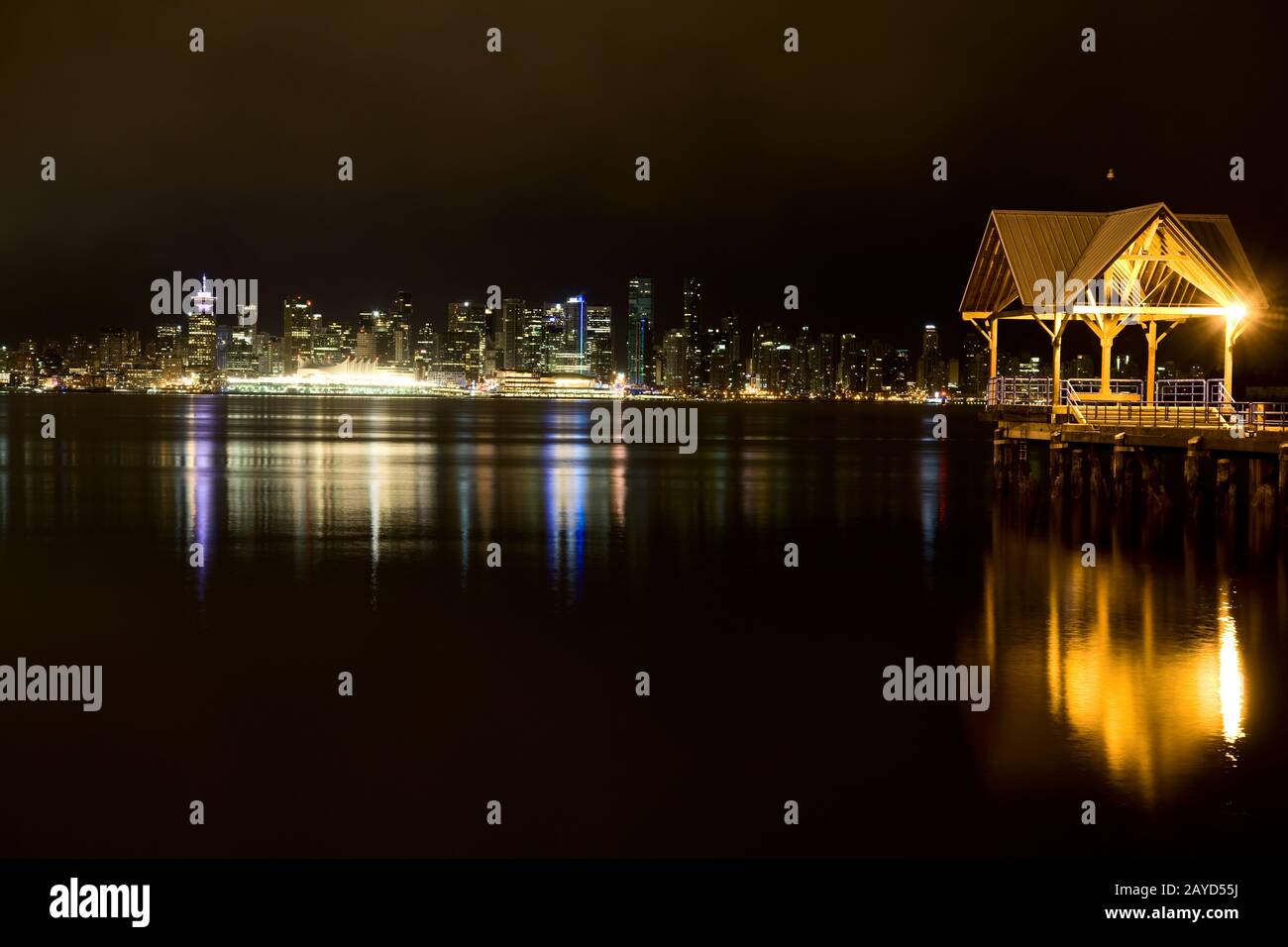 Vancouver Skyline Canada Stock Photo - Alamy