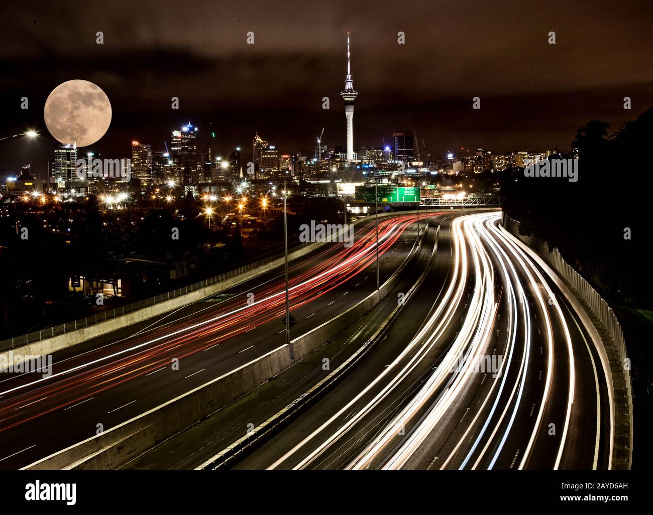 Full Moon Auckland Stock Photo