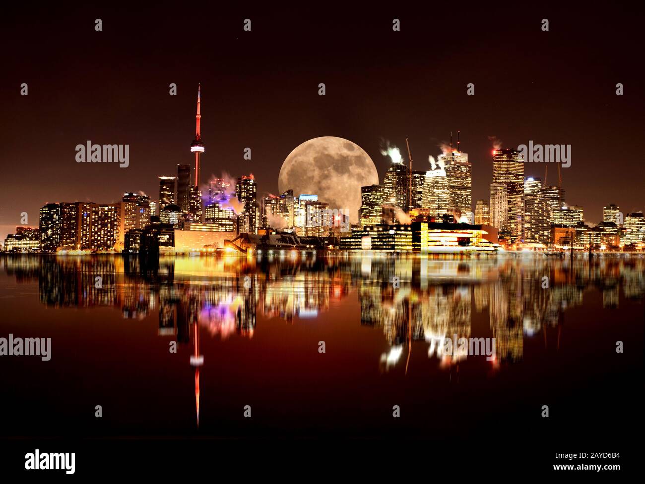 Full Moon Toronto Stock Photo Alamy