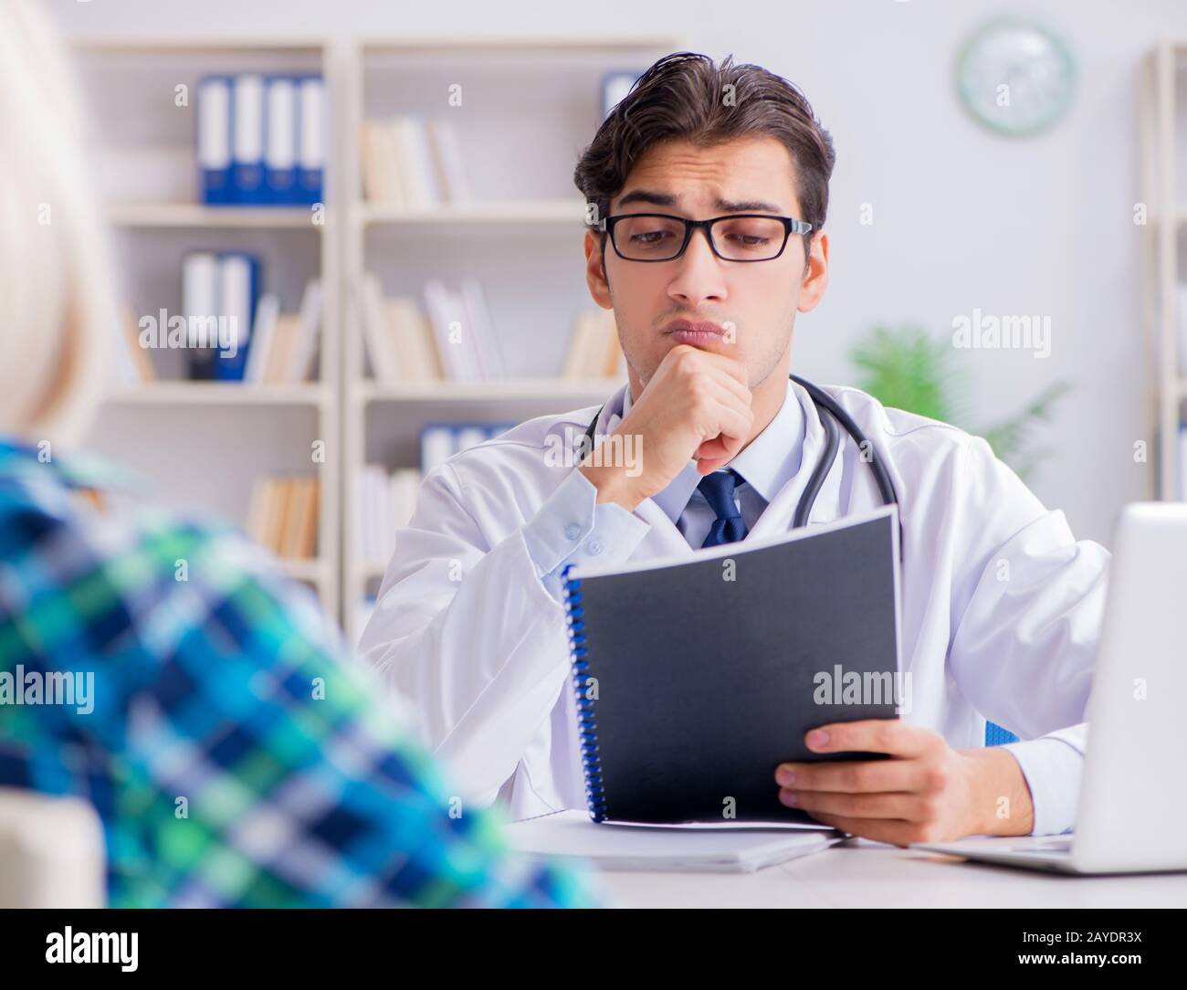 Patient visiting doctor for medical checkup in hospital Stock Photo Alamy