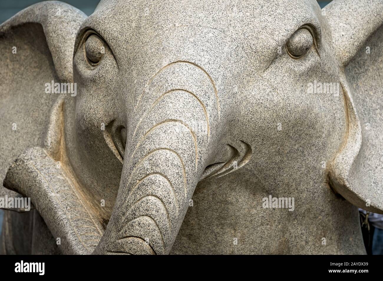Large elephant statue hires stock photography and images Alamy