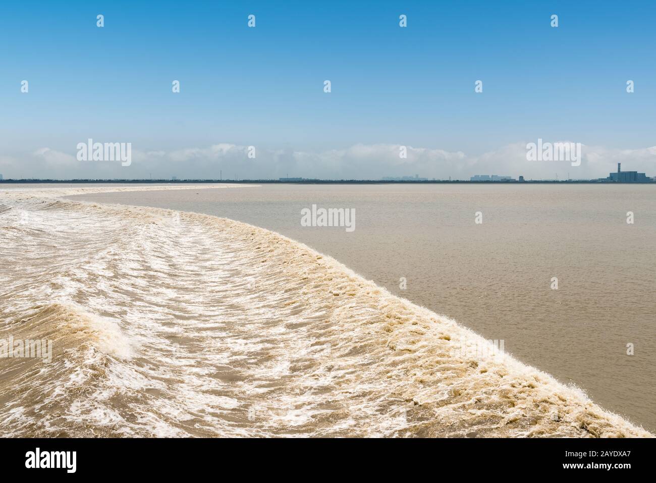 qiantang river tidal bore Stock Photo