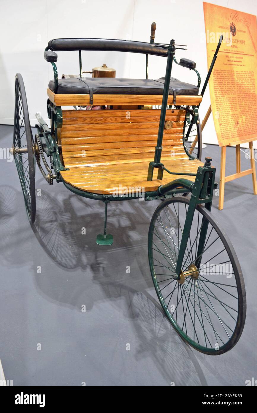 1885 benz car hi-res stock photography and images - Alamy