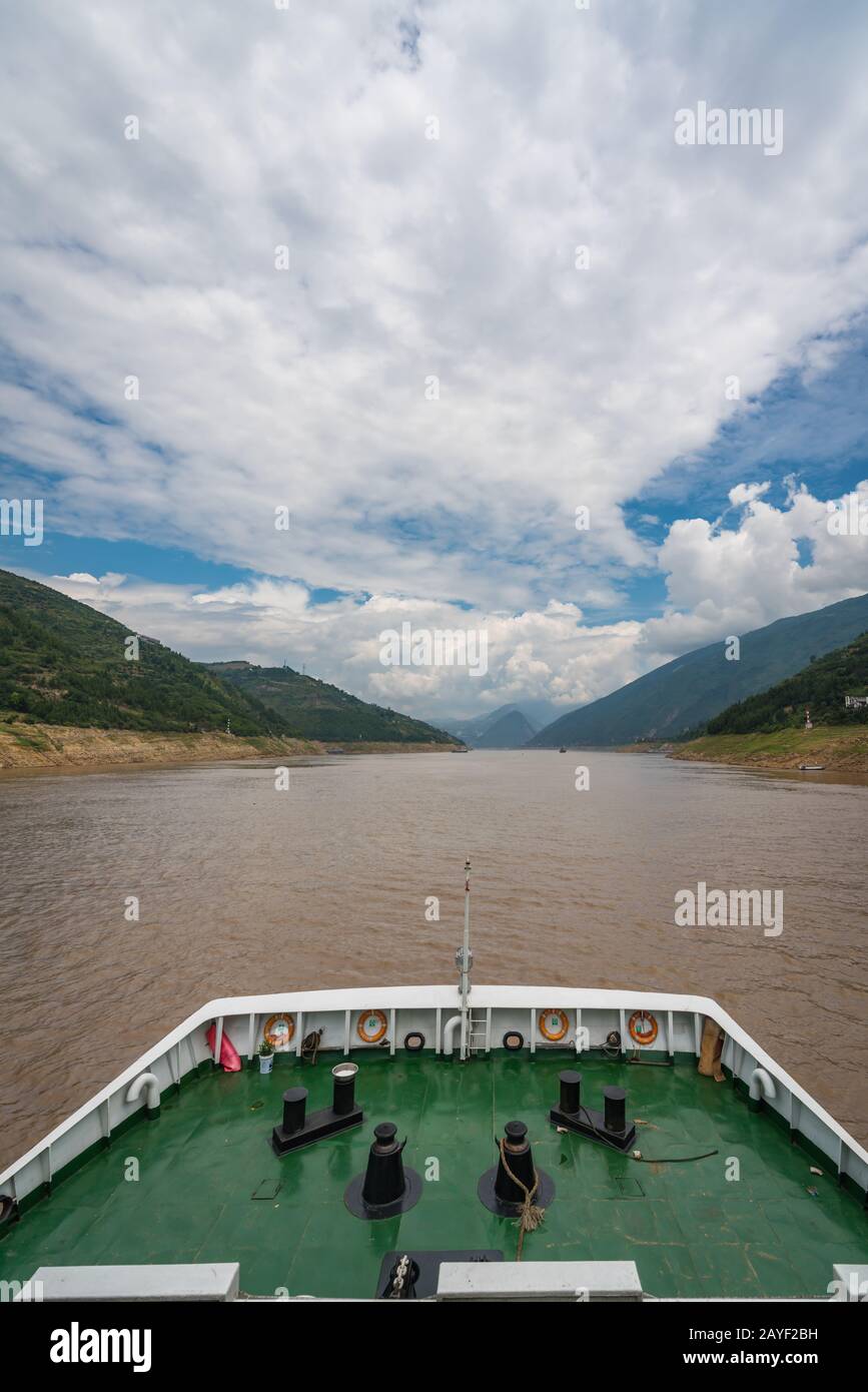 Tributary of yangtze river hi-res stock photography and images - Alamy