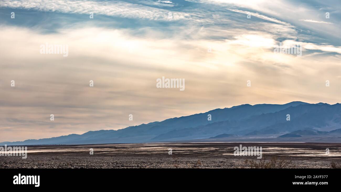 Death valley roads hi-res stock photography and images - Alamy