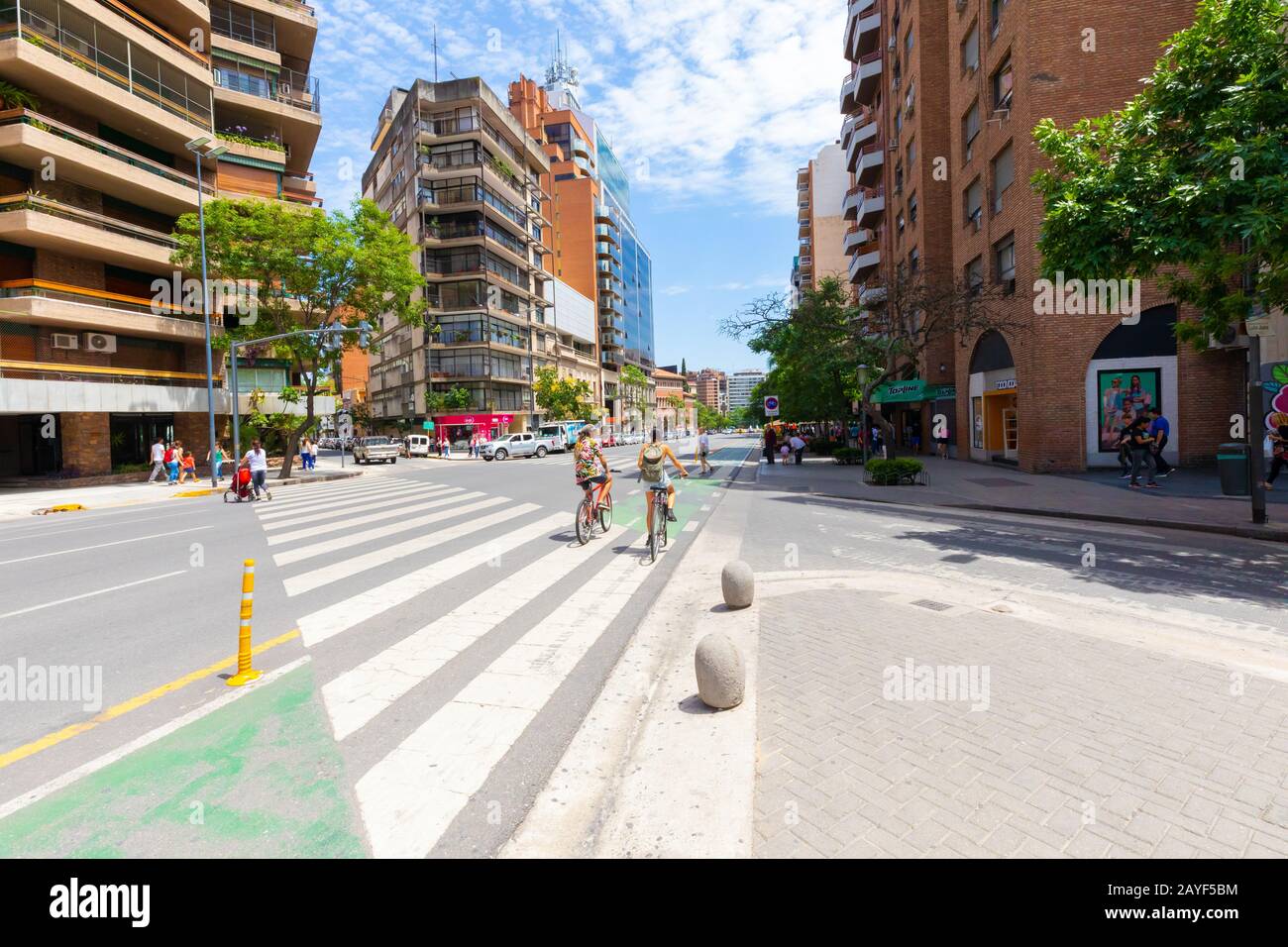 Argentina Cordoba Yrigoyen avenue crossing Stock Photo