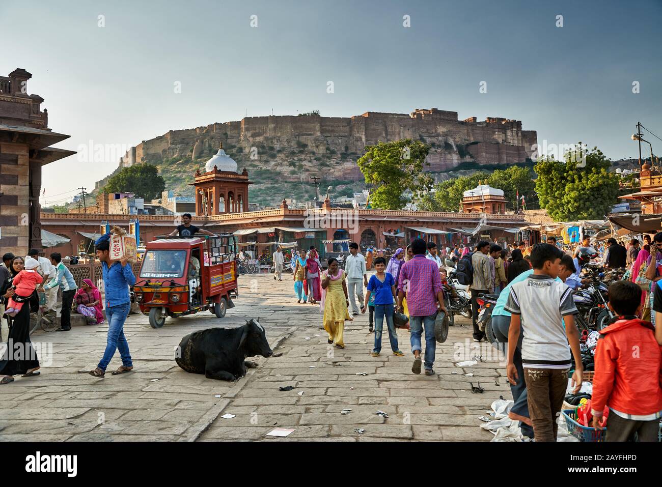colorful streetlife  on market of Jodhpur, Rajasthan, India Stock Photo
