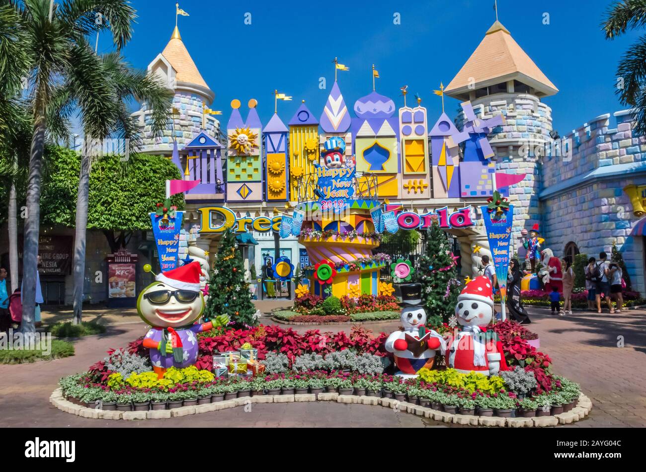 PATHUMTHANI, THAILAND – DEC. 21, 2018: Dream World amusement park near  Bangkok is one of Thailand's famous theme parks. Visitors come to enjoy for  fun Stock Photo - Alamy