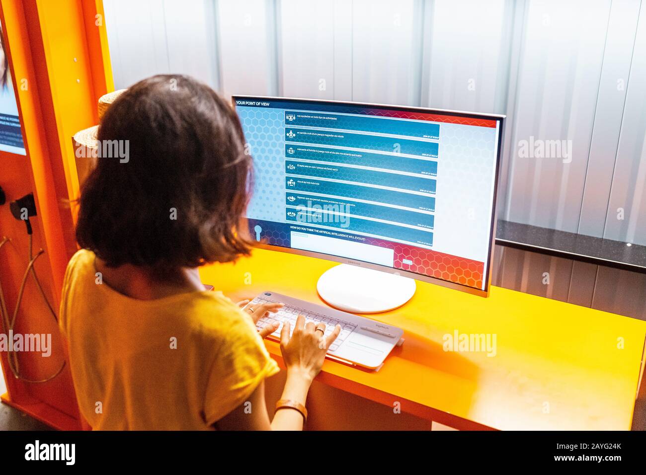 Student information digital kiosk hi-res stock photography and images ...