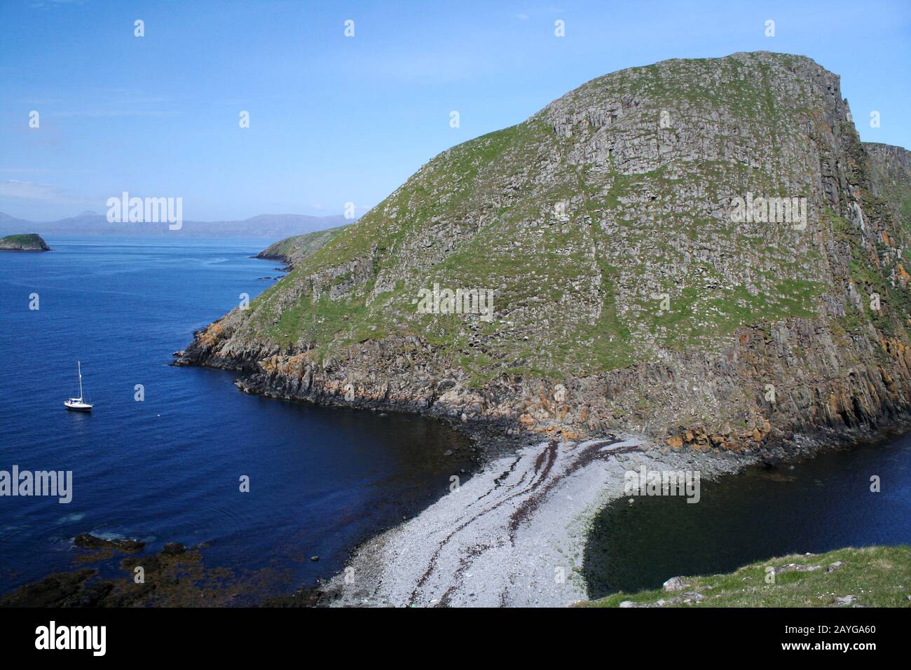 Garbh Eilean and Mol Mor from Eilean an Tighe, Shiants, Western Isles Stock Photo