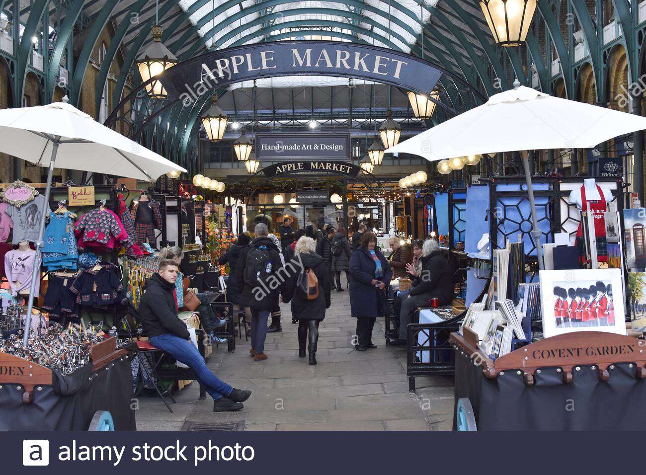 Arts And Crafts Shops High Resolution Stock Photography and Images Alamy