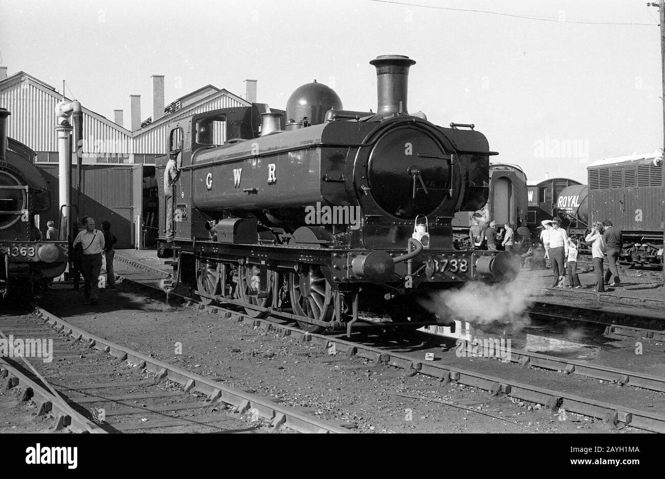 Great Western Railway Steam locomotive pannier tank locomotive at Didcot 1969 Stock Photo