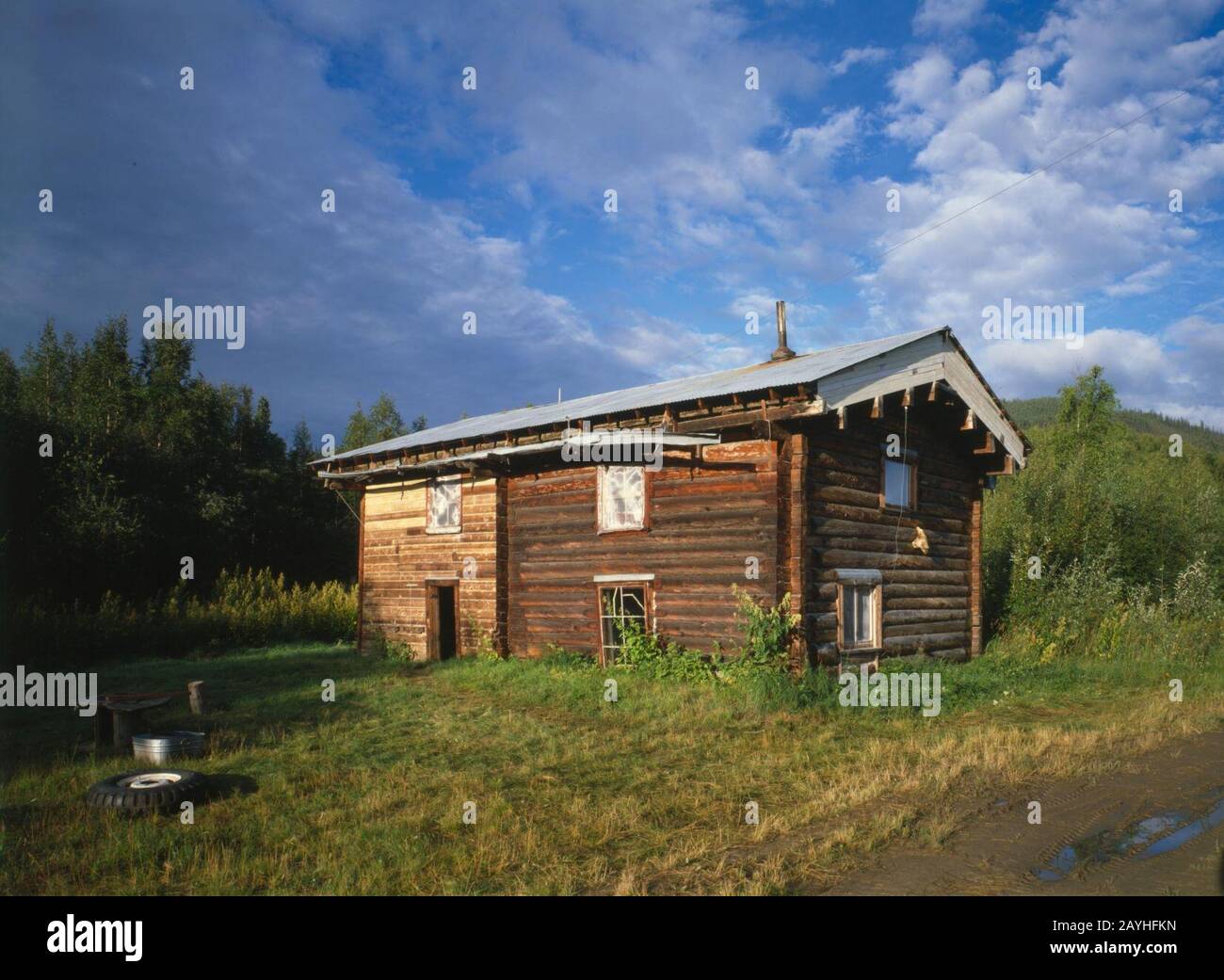 Frank Slaven Roadhouse, Yukon River at Coal Creek, Circle vicinity (Yukon-Koyukuk Census Area, Alaska). Stock Photo