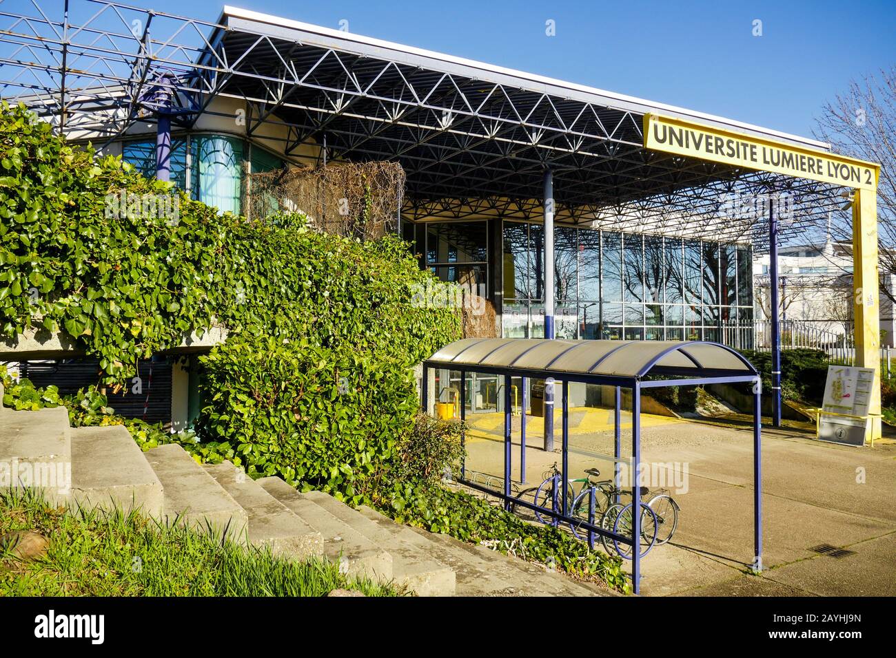 adresse. univ.lyon 2 bron