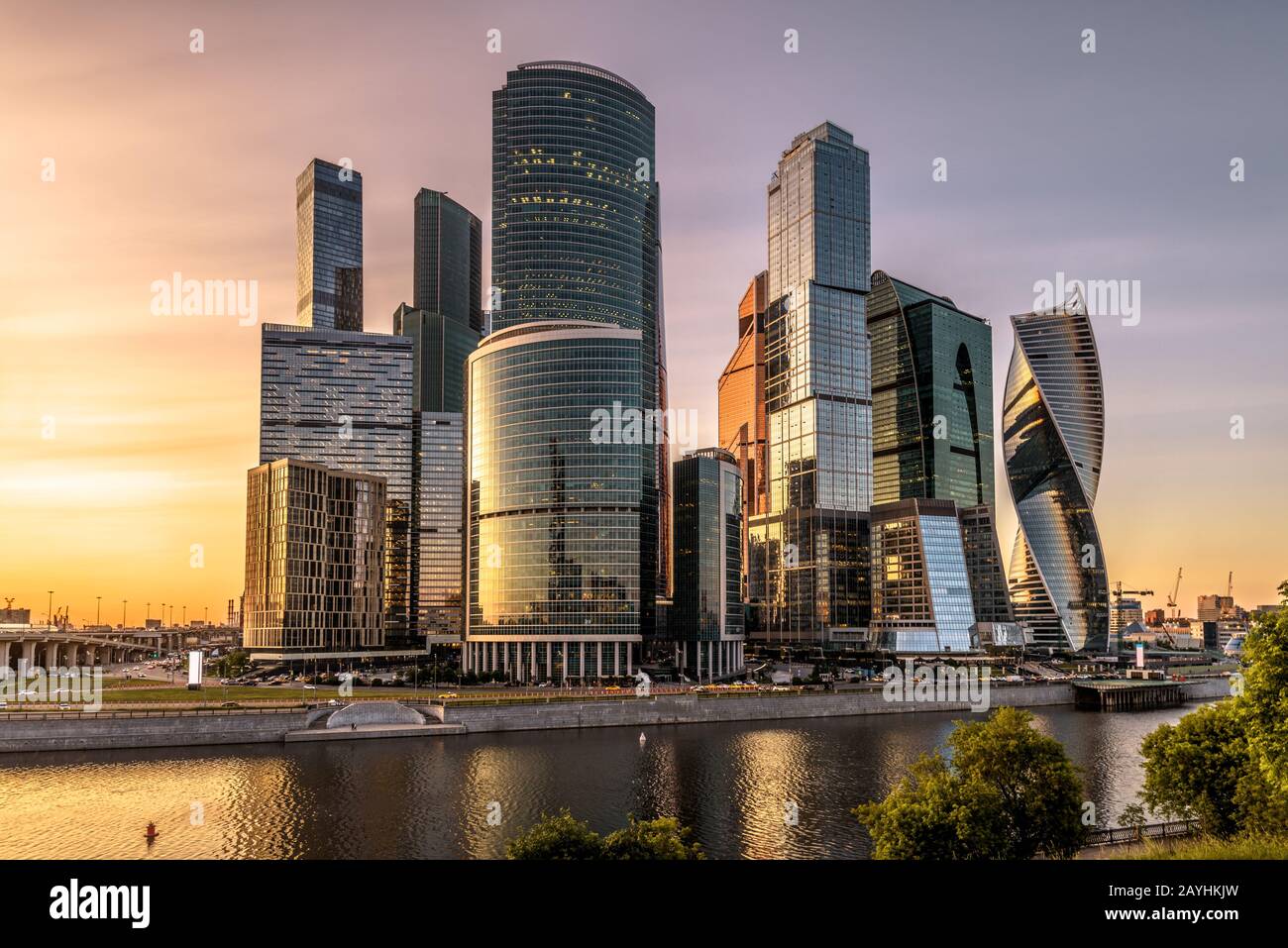 Москва-Сити на закате