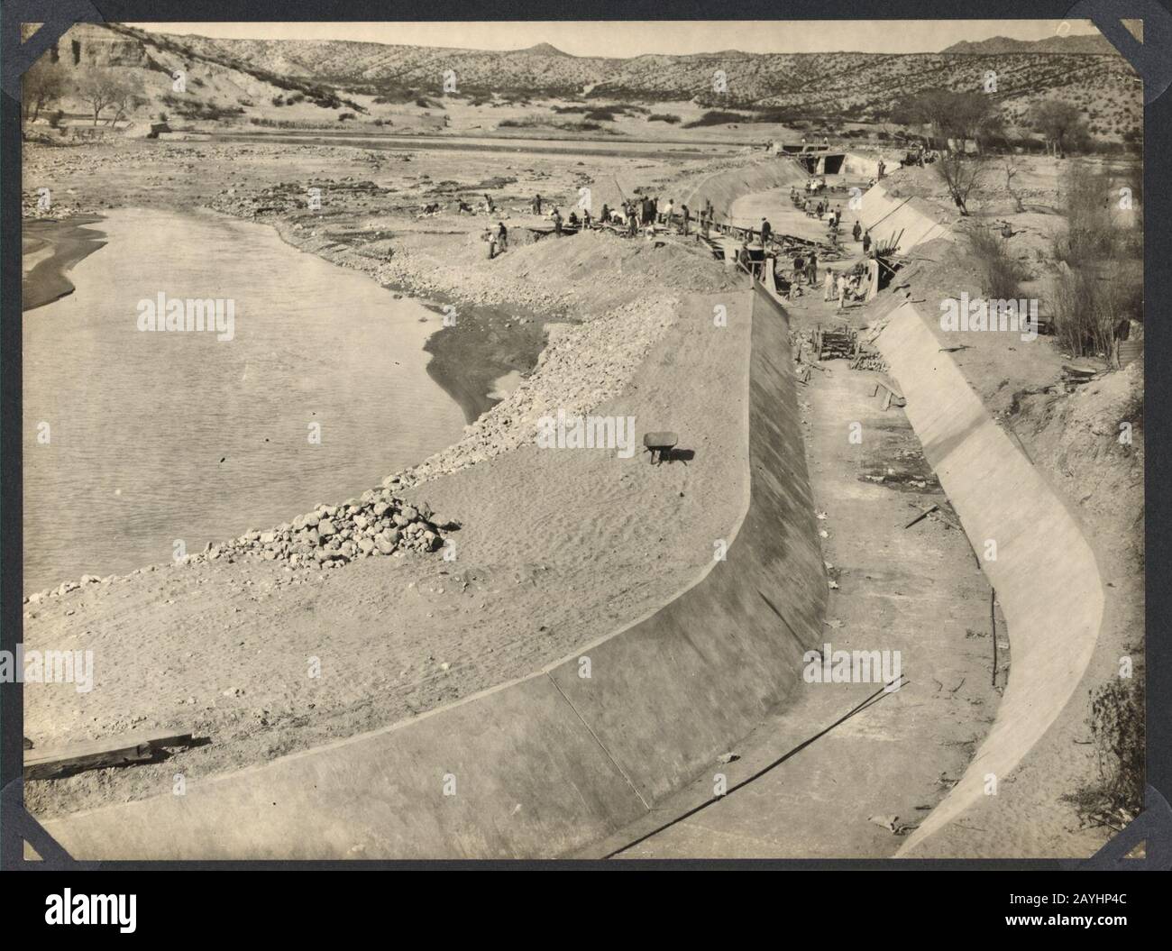 Franklin Canal, El Paso Completing reconstruction of settling basin
