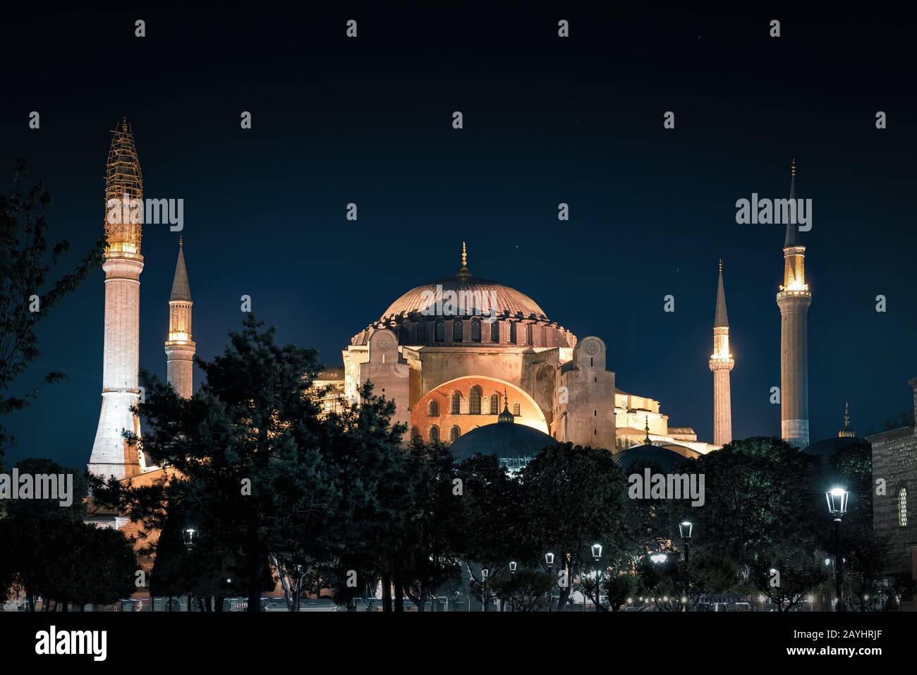 View of the Hagia Sophia (Ayasofya) at night in Istanbul, Turkey Stock ...