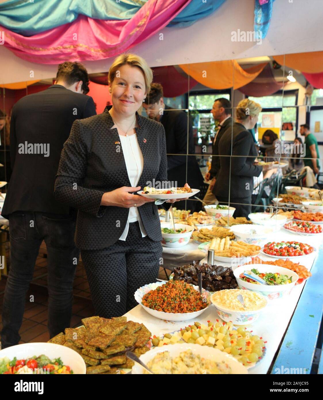 Franziska Giffey am Buffet 2016. Stock Photo