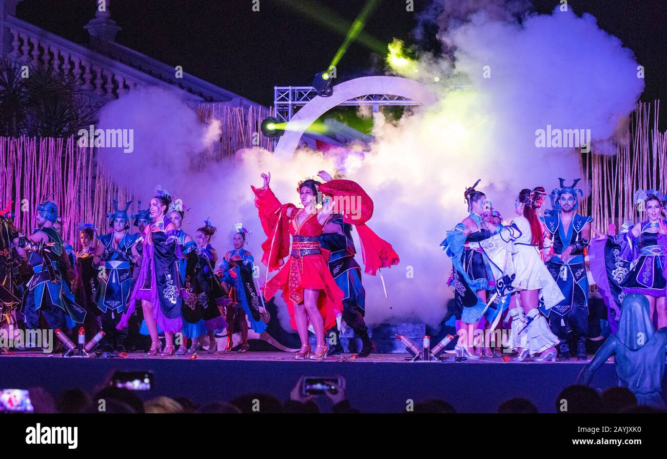 Carnaval de tierra hi-res stock photography and images - Alamy