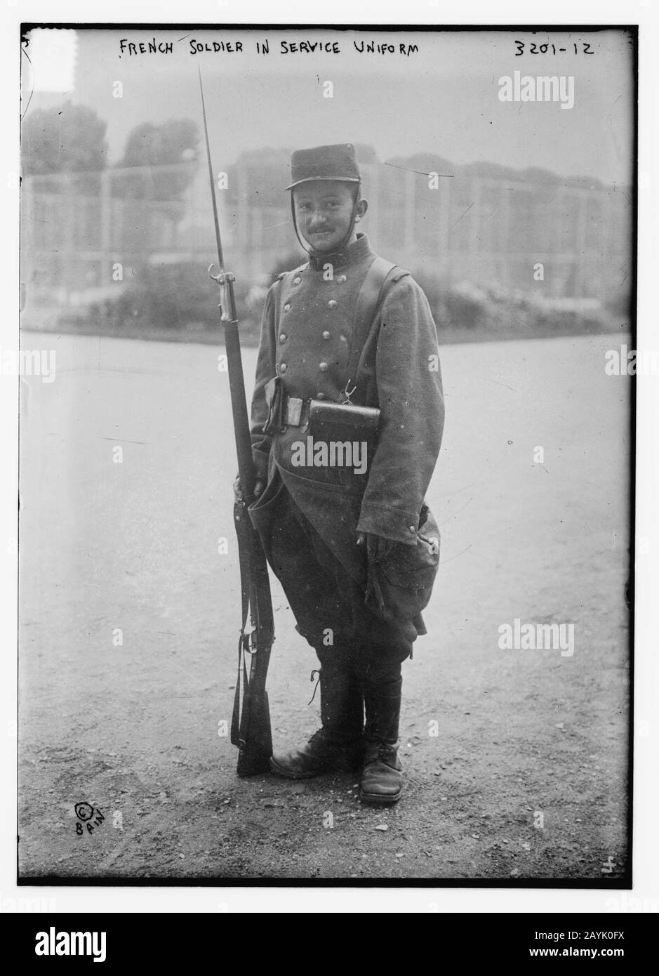 French history uniform Black and White Stock Photos & Images - Page 2 -  Alamy