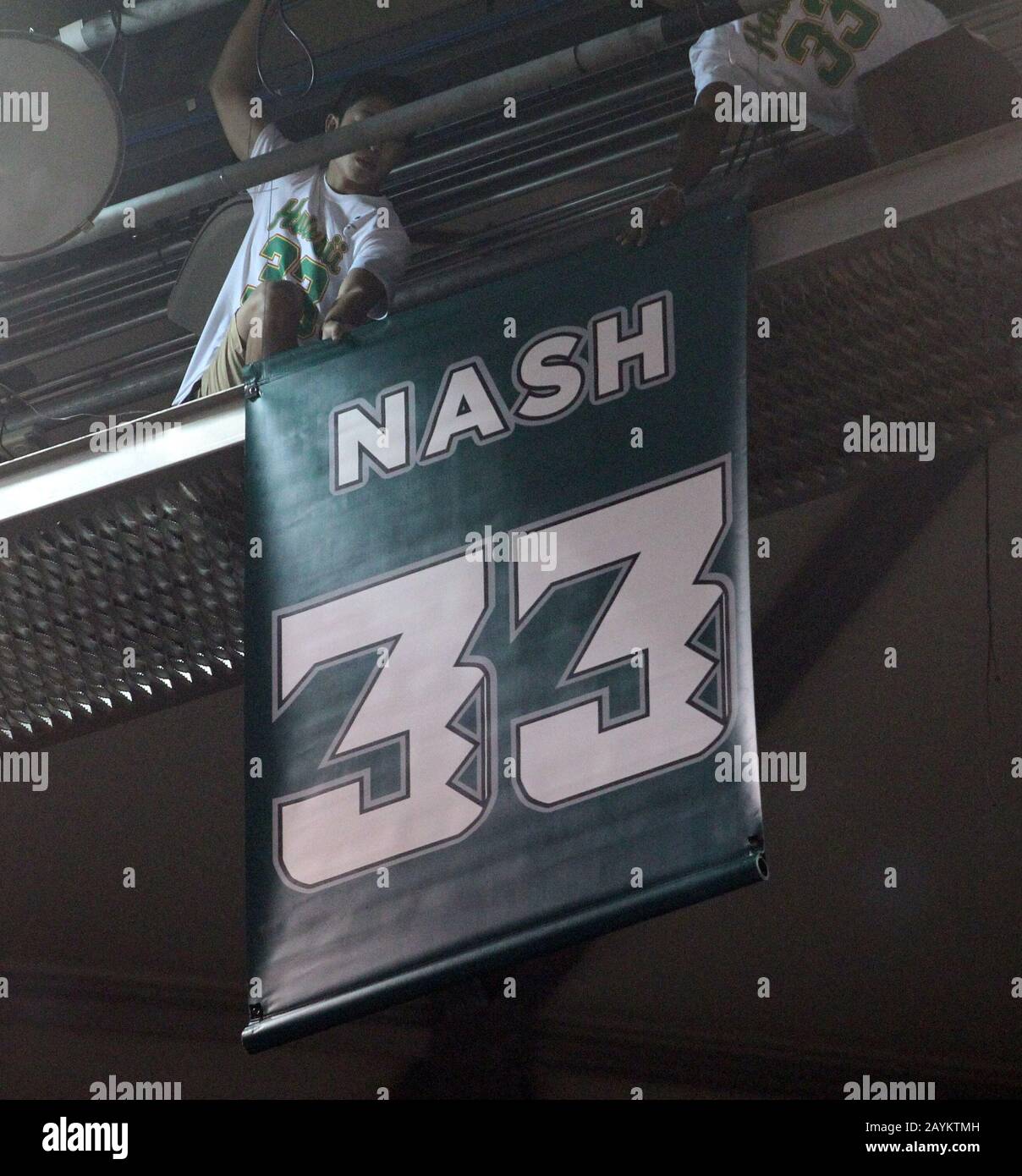 February 15, 2020 - University of Hawaii legend Bob Nash was honored at halftime, having his number 33 jersey retired during a game between the UC Irvine Anteaters and the Hawaii Rainbow Warriors at the Stan Sheriff Center in Honolulu, HI - Michael Sullivan/CSM Stock Photo