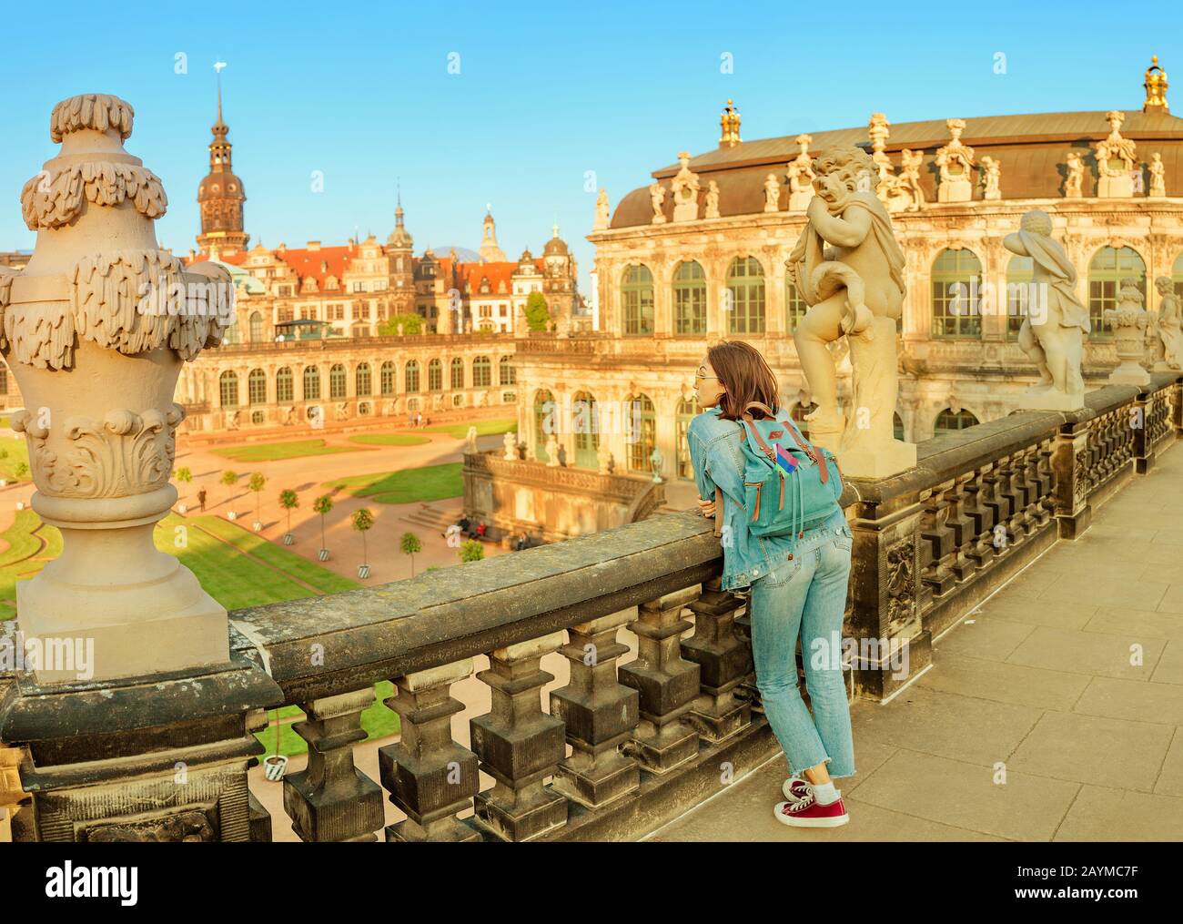 Asian woman statue in the garden hi-res stock photography and images - Page  2 - Alamy
