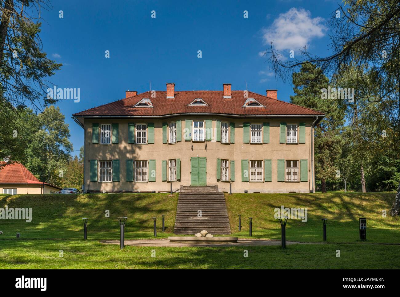 Hunting palace hi-res stock photography and images - Alamy